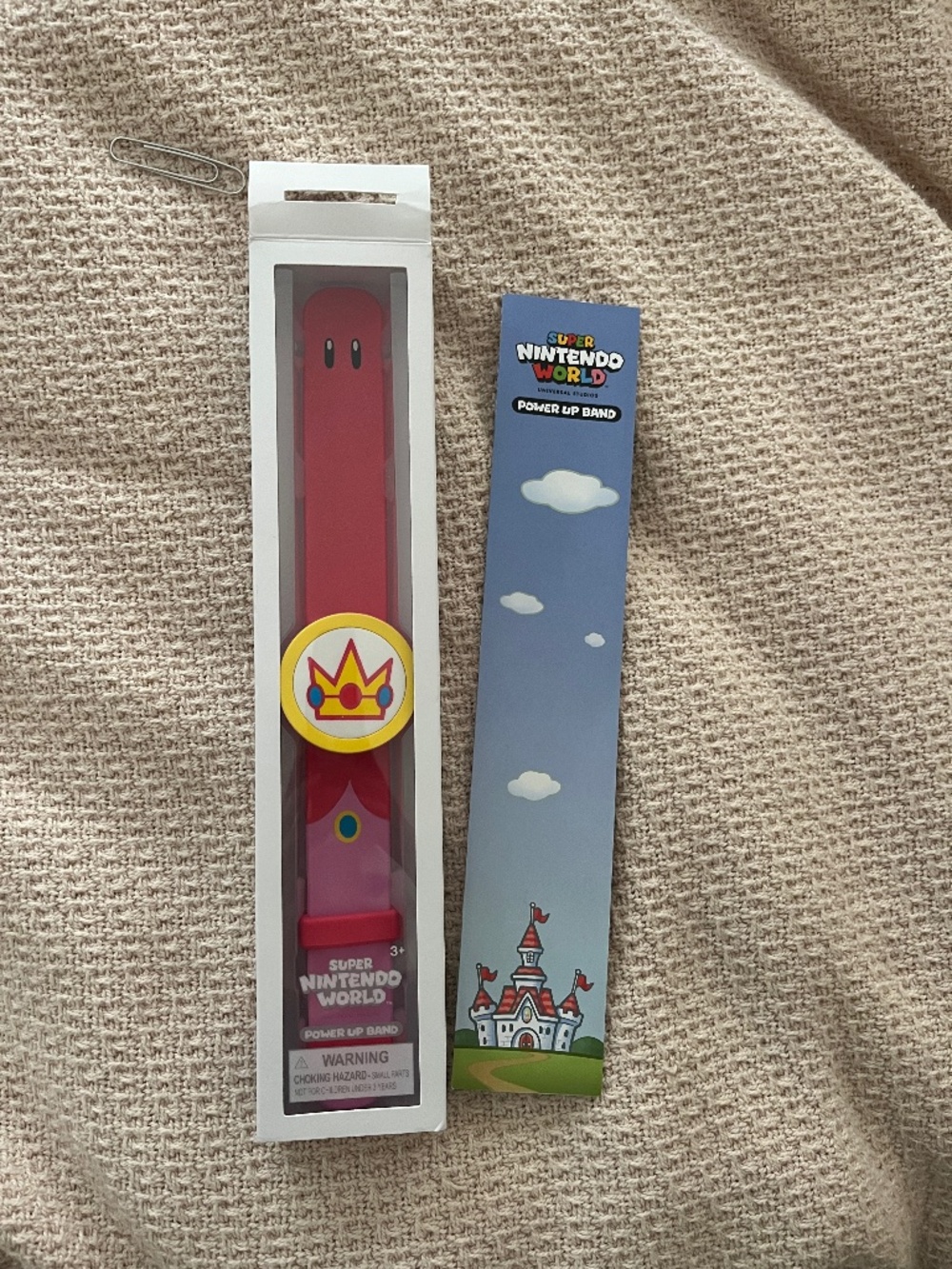 Universal Studios EPIC UNIVERSE Super Nintendo Land Princess Peach Power Up Band